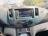 Nissan NV 200 2020 - miniatura 10