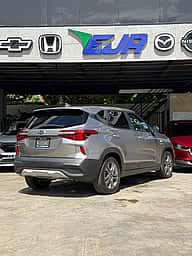 Kia Seltos LX 2021 - miniatura 5