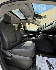 Toyota RAV4 XLE Premium 2024 - miniatura 5