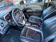 Chevrolet Sonic Premier 2018 - miniatura 8