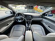 Hyundai Elantra SEL 2020 - miniatura 7