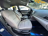 Hyundai Elantra SEL 2020 - miniatura 9