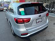 Kia Sorento LX 2020 - miniatura 5
