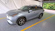 Toyota Highlander XLE 2021 - miniatura 1