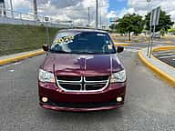 Dodge Caravan SXT 2020 - miniatura 1