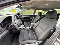 Hyundai Elantra SEL 2020 - miniatura 9