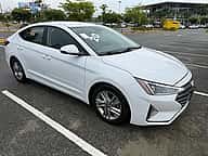 Hyundai Elantra SEL 2020 - miniatura 3