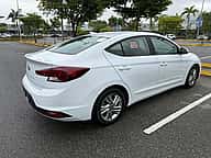 Hyundai Elantra SEL 2020 - miniatura 6