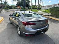 Hyundai Elantra SEL 2020 - miniatura 5