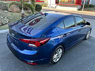 Hyundai Elantra SEL 2020 - miniatura 4
