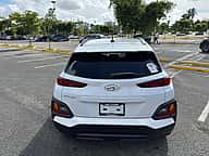 Hyundai KONA SEL 2020 - miniatura 2