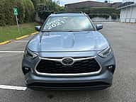Toyota Highlander XLE 2021 - miniatura 3