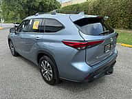 Toyota Highlander XLE 2021 - miniatura 4