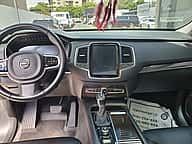 Volvo XC90 Momentum T6 2019 - miniatura 8