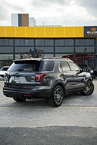 Ford Explorer Sport 2019 - miniatura 4