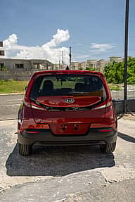 Kia Soul LX 2021 - miniatura 5