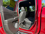 Chevrolet Colorado Z71 2024 - miniatura 9