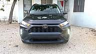 Toyota RAV4 LE 2020 - miniatura 2