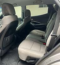 Hyundai Santa Fe SE 2018 - miniatura 9