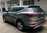 Hyundai Santa Fe SE 2018 - miniatura 3