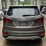 Hyundai Santa Fe SE 2018 - miniatura 4