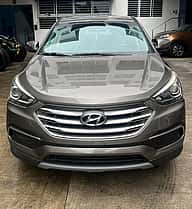 Hyundai Santa Fe SE 2018 - miniatura 2