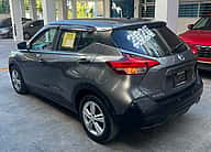Nissan Kicks SV 2020 - miniatura 3