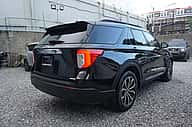 Ford Explorer XLT 2020 - miniatura 4