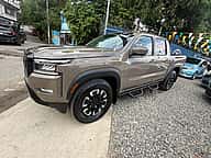 Nissan Frontier Pro-4X 2023 - miniatura 1