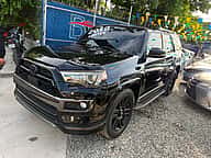 Toyota 4 Runner Limited Nightshade 2019 - miniatura 1