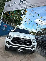 Toyota Tacoma SR5 2018 - miniatura 7