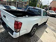 Toyota Tacoma SR5 2018 - miniatura 5