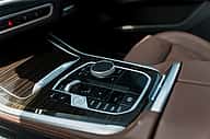 BMW X5 40i 2024 - miniatura 8