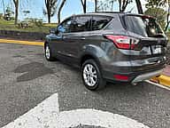 Ford Escape SE 2017 - miniatura 3