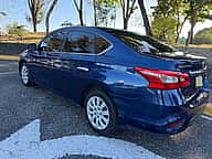 Nissan Sentra S 2017 - miniatura 4