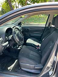 Nissan Versa S Plus 2018 - miniatura 4
