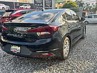 Hyundai Elantra SE 2019 - miniatura 3