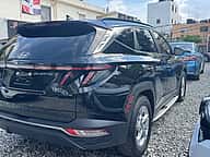 Hyundai Tucson SE 2023 - miniatura 3
