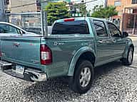 Isuzu DMAX LS 2004 - miniatura 4