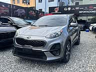 Kia Sportage LE 2020 - miniatura 1