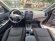 Mitsubishi Motors Outlander Sport SE 2021 - miniatura 5