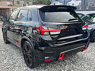 Mitsubishi Motors Outlander Sport SE 2021 - miniatura 3