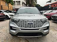 Ford Explorer Platinum 2020 - miniatura 3