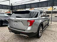 Ford Explorer Platinum 2020 - miniatura 5