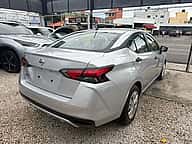 Nissan Versa S (CVT) 2020 - miniatura 7