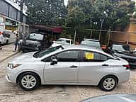 Nissan Versa S (CVT) 2020 - miniatura 9