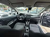 Nissan Versa S (CVT) 2020 - miniatura 12