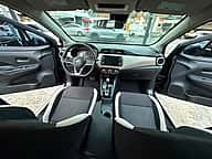 Nissan Versa SV 2020 - miniatura 8