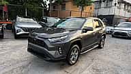 Toyota RAV4 XLE 2022 - miniatura 1