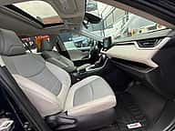 Toyota RAV4 XLE Premium 2020 - miniatura 4